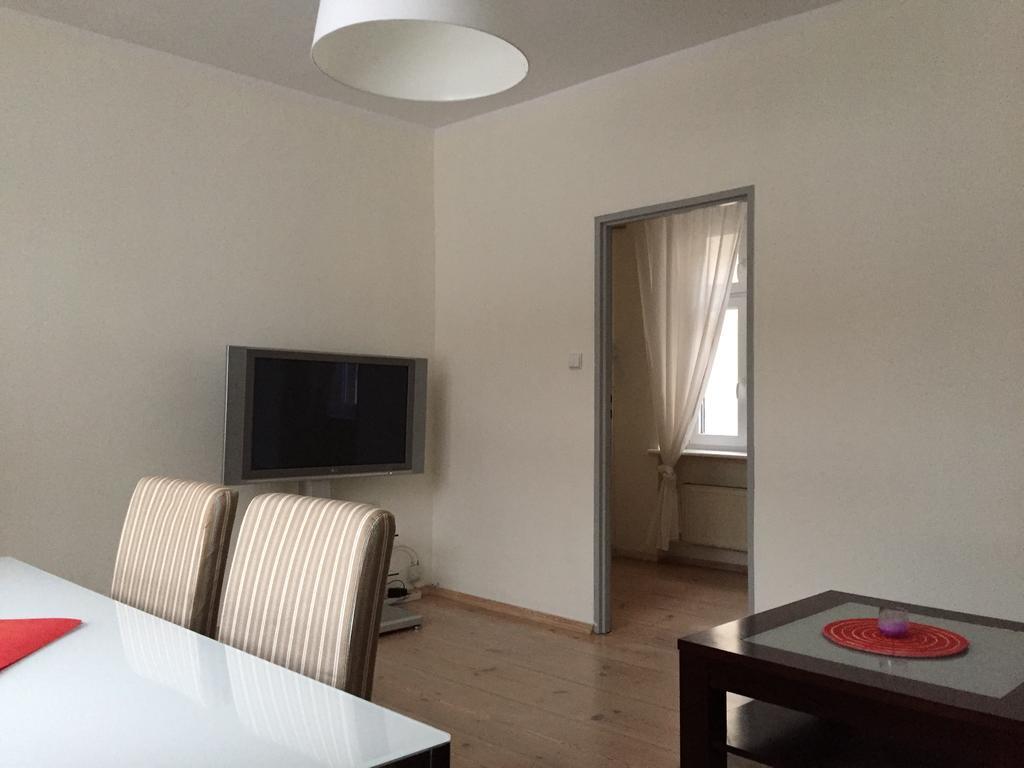 M&M Centrum Apartments بوزنان الغرفة الصورة